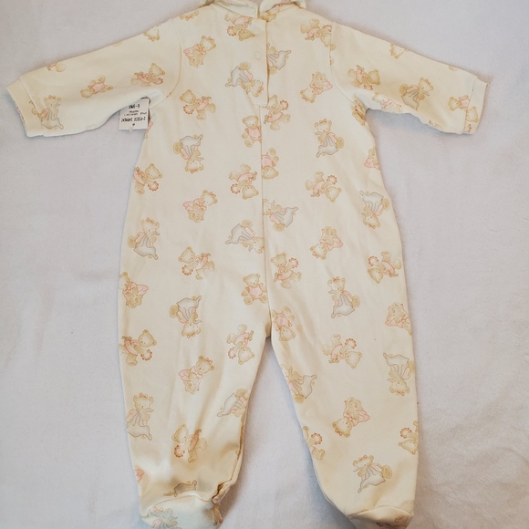 Adorable 5/25$ unisex footie onsie w/teadybears - Picture 6 of 7